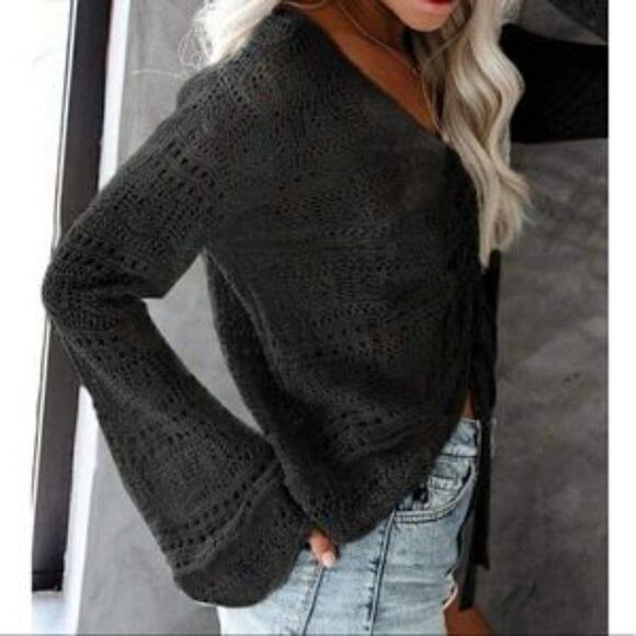 New Crochet Ruched Sweater Oversized - Picture 2 of 7